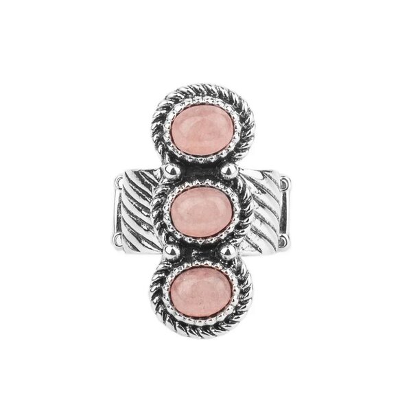 Paparazzi Jewelry Accessories - Peaceful Paradise - Pink Ring - Vintage - Picture 2 of 4